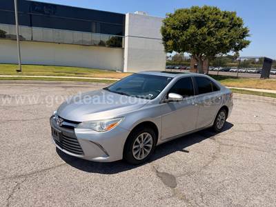 2017 Toyota Camry LE