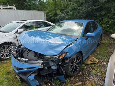 2023 Toyota Camry SE