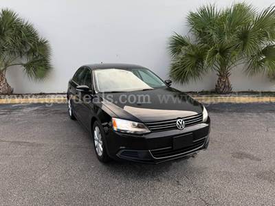 2014 VOLKSWAGEN JETTA 4C 4D SEDAN SE