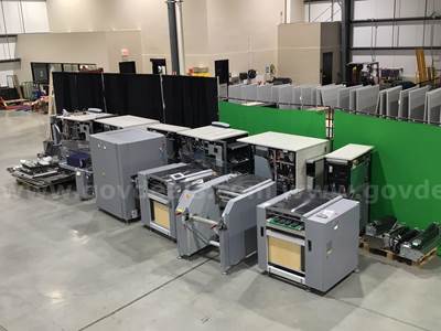 Xerox Printing Press with Conveyor Table
