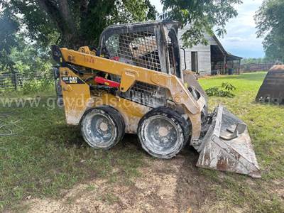 Cat 232D skid steer