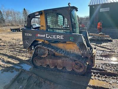 2014 John Deere 323D Track Skid Steer