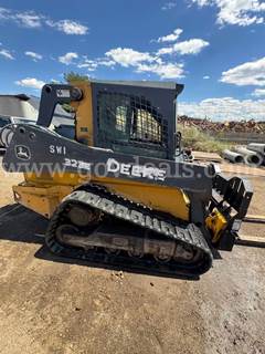 2014 John Deere 323E Skid Steer