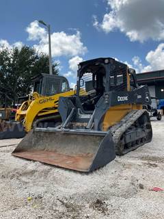 2021 JOHN DEERE SKID STEER MODEL 325G, DIESEL,RUBBER TRACKS, BUCKET APPROX 76in W , RUNS AND OPERATES