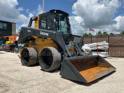 2020 JOHN DEERE SKID STEER MODEL 332G, DIESEL,ENCLOSED CAB, AC AIR CONDITION, BUCKET APPROX 84in W, RUNS AND OPERATES