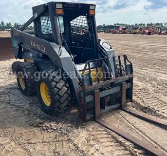 New Holland LS180B