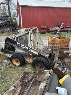 New Holland 778 Rubber tire skid steer loader