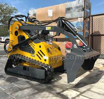 NEVER USED 2025 STAND ON SKID STEER LOADER; GAS POWERED, ELECTRIC START