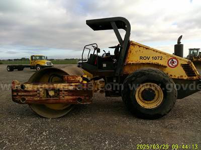 2005 Bomag BW211D-3 Single Drum Vibratory Compactor
