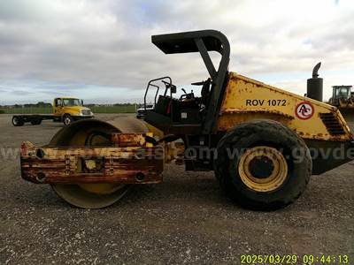 2005 Bomag BW211D-3 Single Drum Vibratory Compactor
