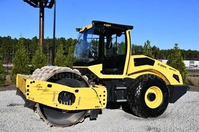 2022 Bomag BW213D-5 Single Drum Padfoot Vibratory Compactor