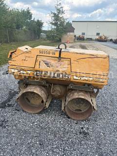 Stone TR34 Bulldog Trench Roller