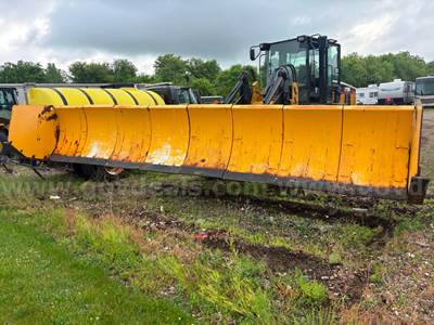 22’ Arctic Sectional Snow Pusher