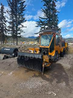 Trackless MT5 Municipal  Snow Removal Equipment