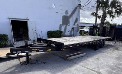 BIG TEX 7 Ton Tandem Axle Deck-Over Trailer, 20 Deck w/4 Dovetail, Angle Iron Ramps