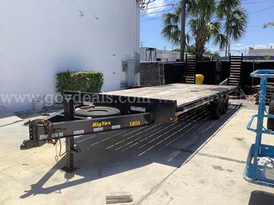 BIG TEX 7 Ton Tandem Axle Deck-Over Trailer, 20 Deck w/4 Dovetail, Angle Iron Ramps