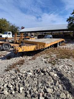1996 Landoll T/A Equipment Trailer