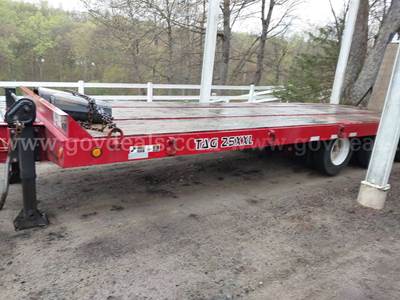 2021 Rogers 25 ton trailer