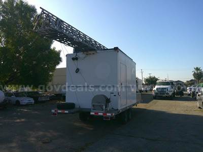 Communication trailer