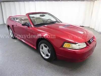 2000 Ford Mustang