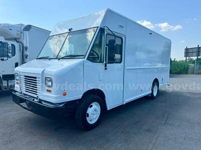 2020 FORD F59 GAS, LOW MILE STEPVAN, PARCEL DELIVERY VAN