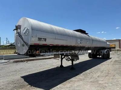 2015 Etnyre 6,750 Gallon T/A Asphalt Tanker