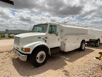1999 International 4700 with 2,500 Gallon Refined Fuel Tank