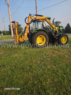 2014 John Deere 5100E Tractor - Alamo BA50 Mower