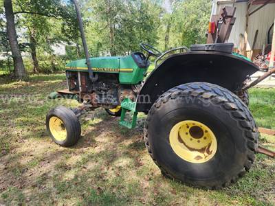 John Deere 5200 Tractor