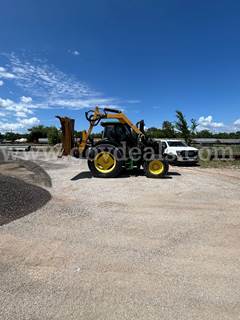 2016 John Deere 6105E Tractor