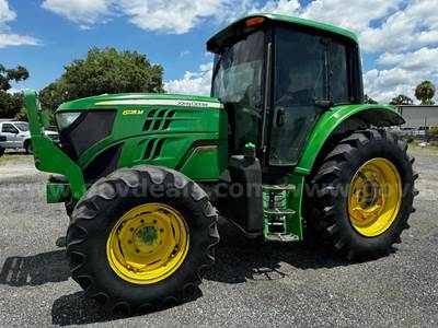 John Deere 6125M 4x4