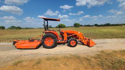 2014 Kubota L4600 Tractor - Front Loader & Mower