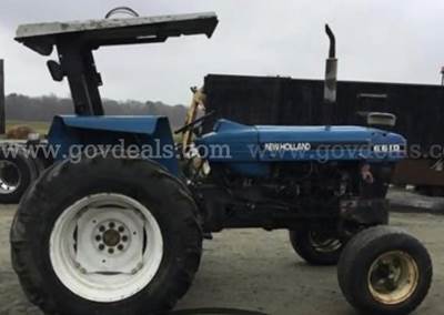 1996 New Holland 6610S Farm Tractor