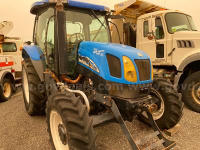 2004 New Holland TS100A Tractor