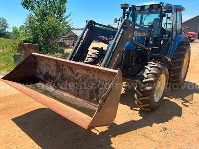 2002 New Holland TS110 MFWD Utility Tractor