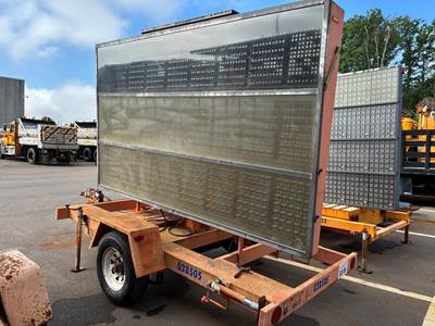 Various Traffic Control / Arrow / Message Boards