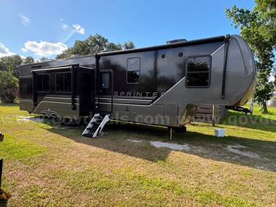 2025 Keystone 3920DSL 39ft. Travel Trailer
