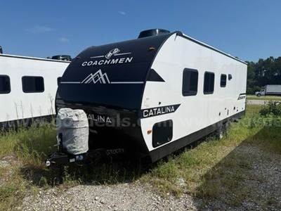 4 Lots: 2025 Catalina Coachmen Travel Trailer