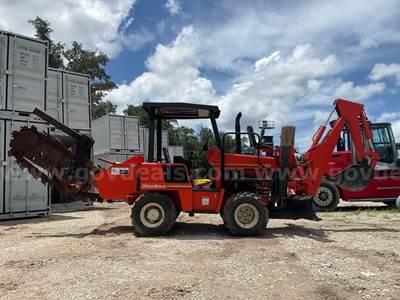 DITCHWITCH TRENCHER H512, BACKHOE, DIESEL