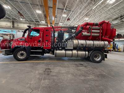 2014 Freightliner 114SD