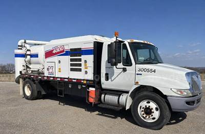 Vacmasters VND S4000, Vacuum Excavation System on 2015 International 4300