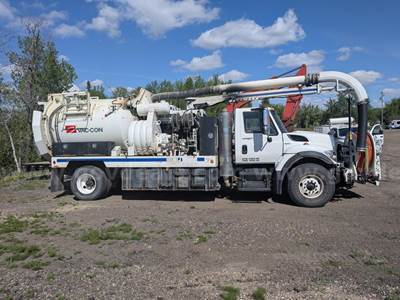 2009 International 7400 Vacuum Truck