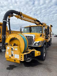 2008 International 7500 SFA Vac-Con Truck