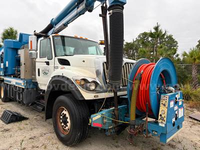 2016 International WorkStar 7600 Vacuum Truck