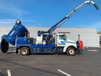 2003 Sterling L7500 Vacuum Truck
