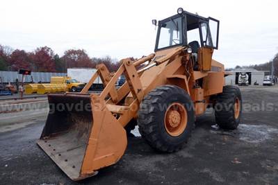 1975 Case W24B 4WD Articulated Wheel Loader
