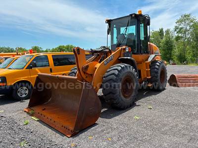 2013 Case 621F Loader