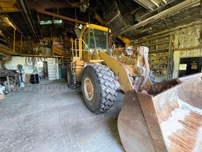 1986 Caterpillar 966D 4WD Articulated Wheel Loader-Inoperable