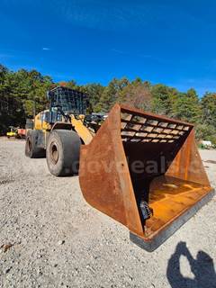 2018 Caterpillar 966M Loader