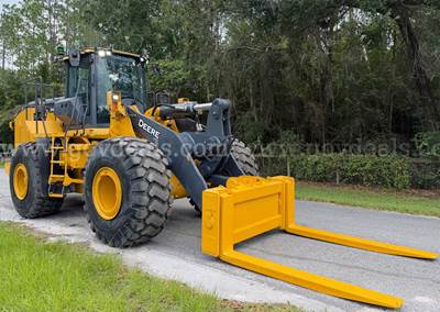 2022 John Deere 744L Wheel Loader